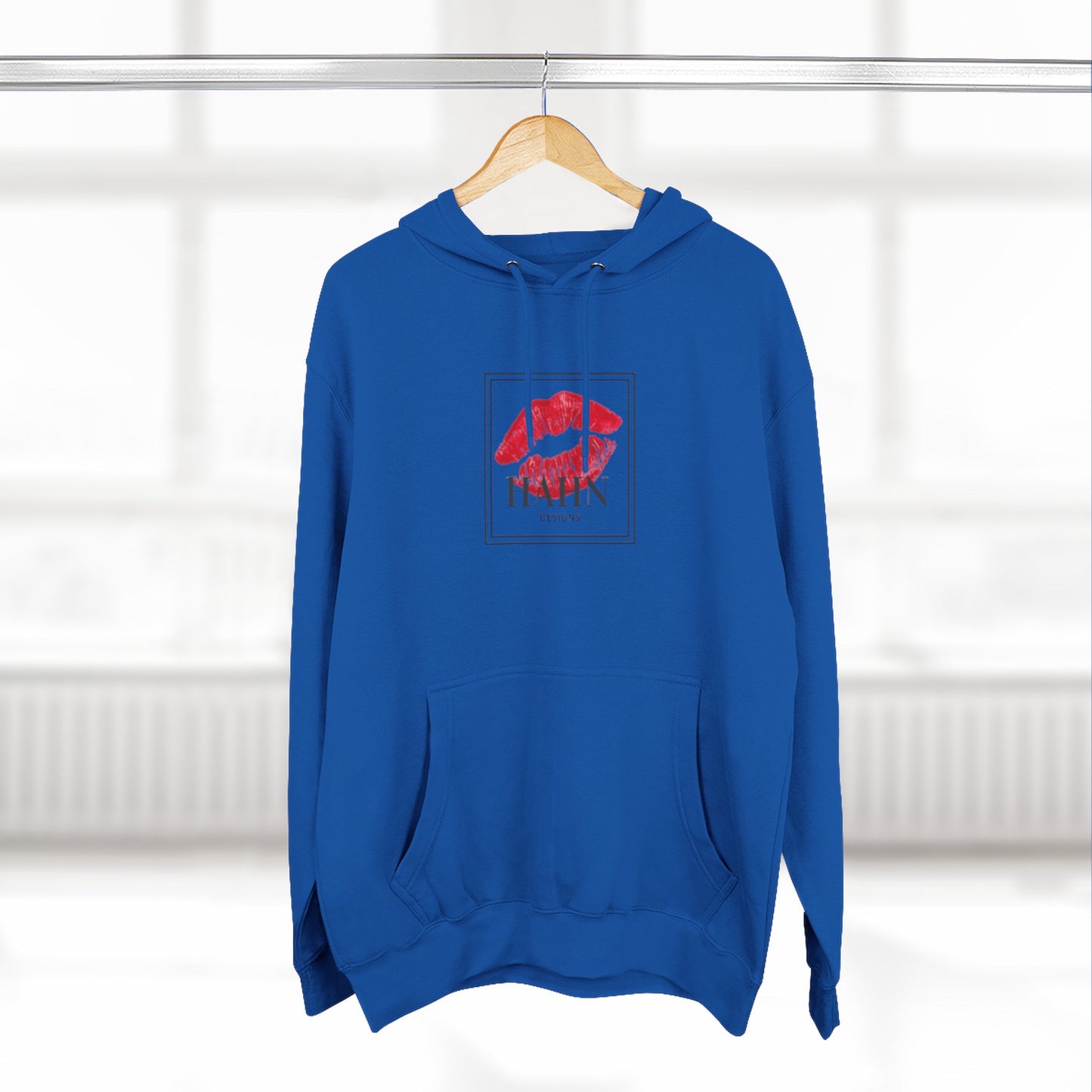 'HAHN' KISS - WOMENS THREE PANEL HOODIE